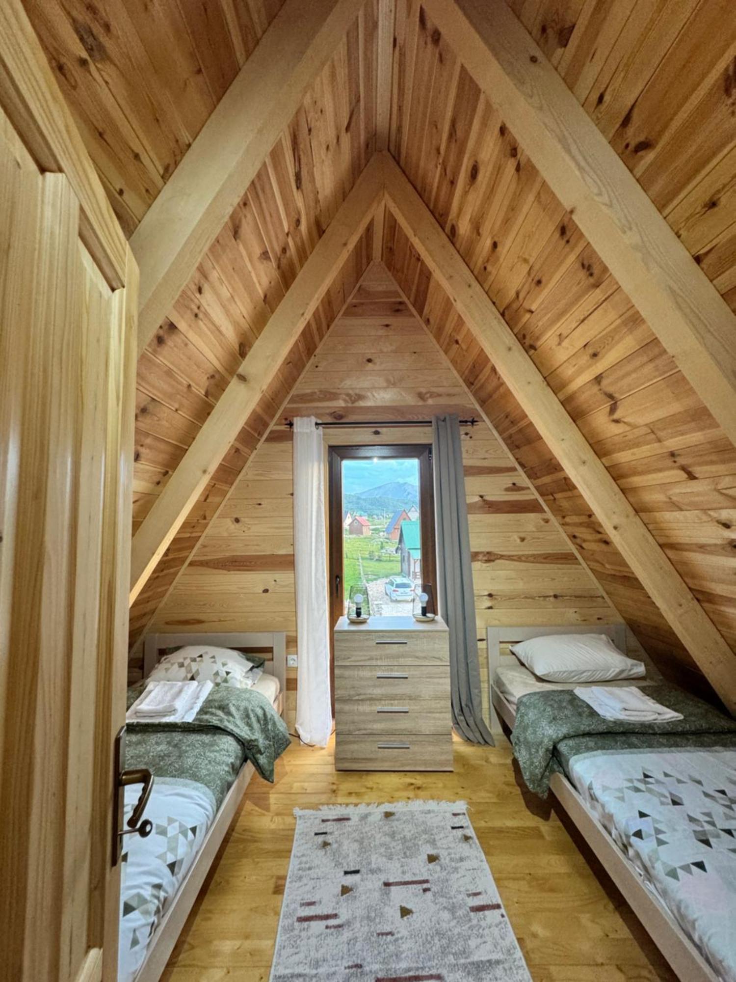 4seasons Mountain 2 Vakantiehuis Žabljak